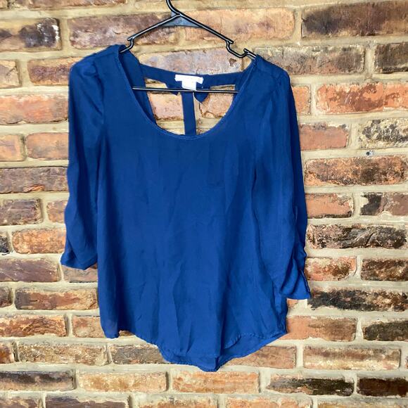 Timing Blue Long Roll-Tab Sleeve Open Keyhole Bow Back blouse Women's Size XS - Picture 1 of 5